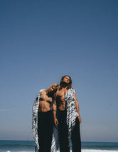 - OCEAN PAREO -