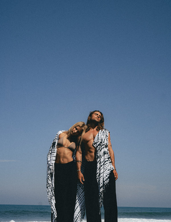 - OCEAN PAREO -